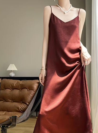 Elegantes rückenfreies Maxikleid für Frauen