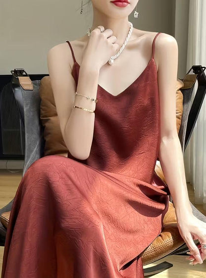 Elegantes rückenfreies Maxikleid für Frauen