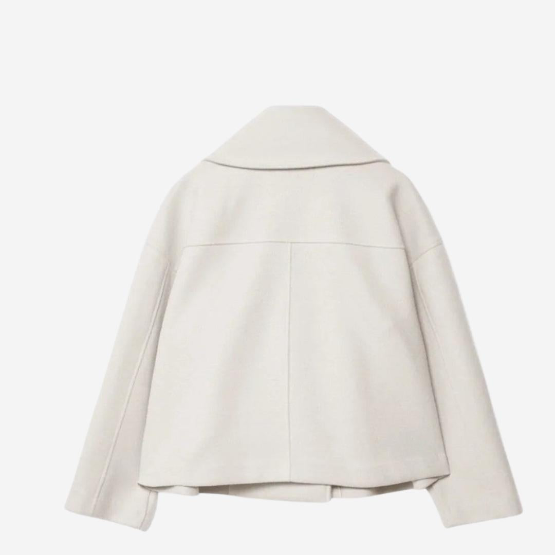 Winterjacke Damen mit breiten Revers und Knopfleiste