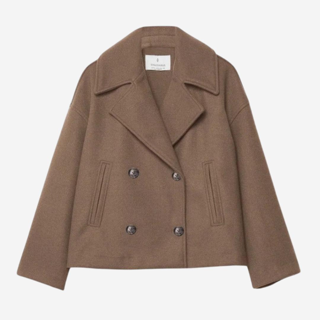 Winterjacke Damen mit breiten Revers und Knopfleiste